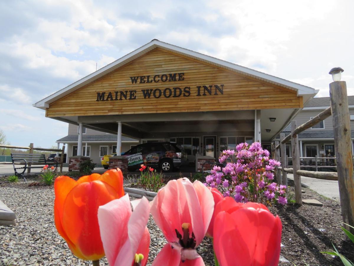 Brewer Maine Woods Inn מראה חיצוני תמונה