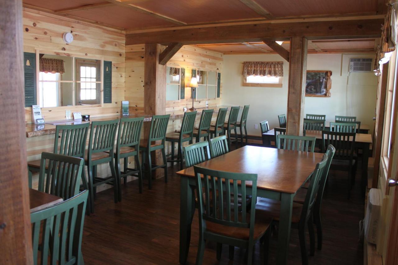 Brewer Maine Woods Inn מראה חיצוני תמונה